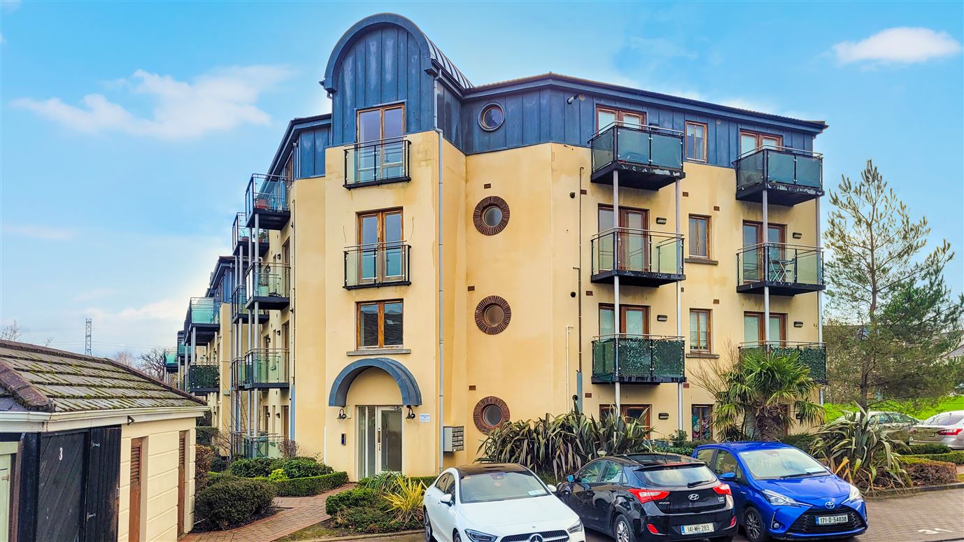 33 Stocking Wood Hall , Rathfarnham, Dublin 16