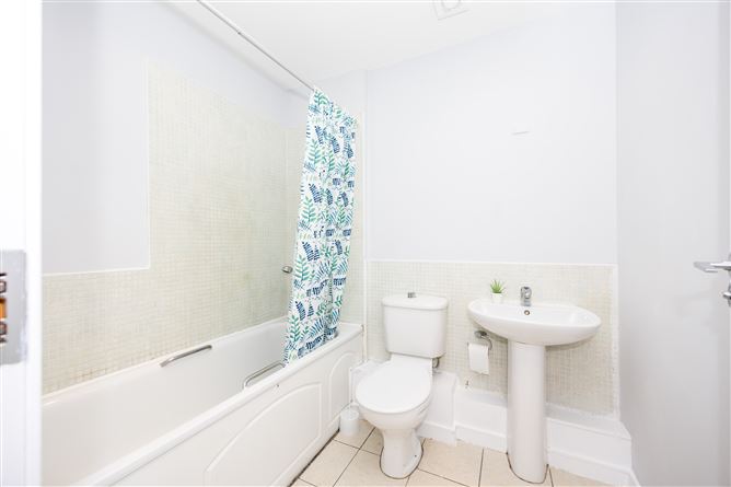 54 Temple Gardens, Santry, Dublin 9