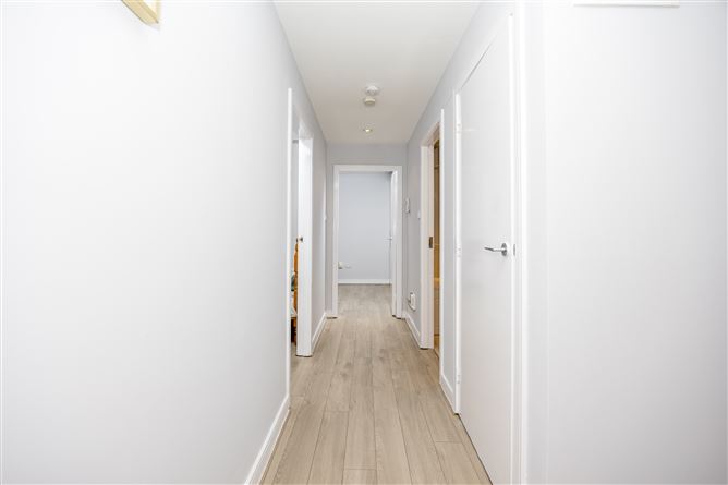 54 Temple Gardens, Santry, Dublin 9