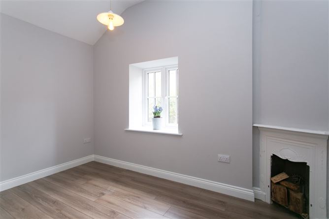 14 Drummartin Terrace, Goatstown, Dublin 14