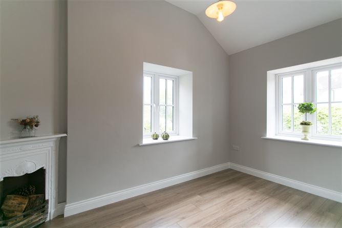 14 Drummartin Terrace, Goatstown, Dublin 14