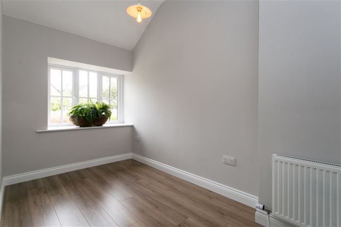 14 Drummartin Terrace, Goatstown, Dublin 14