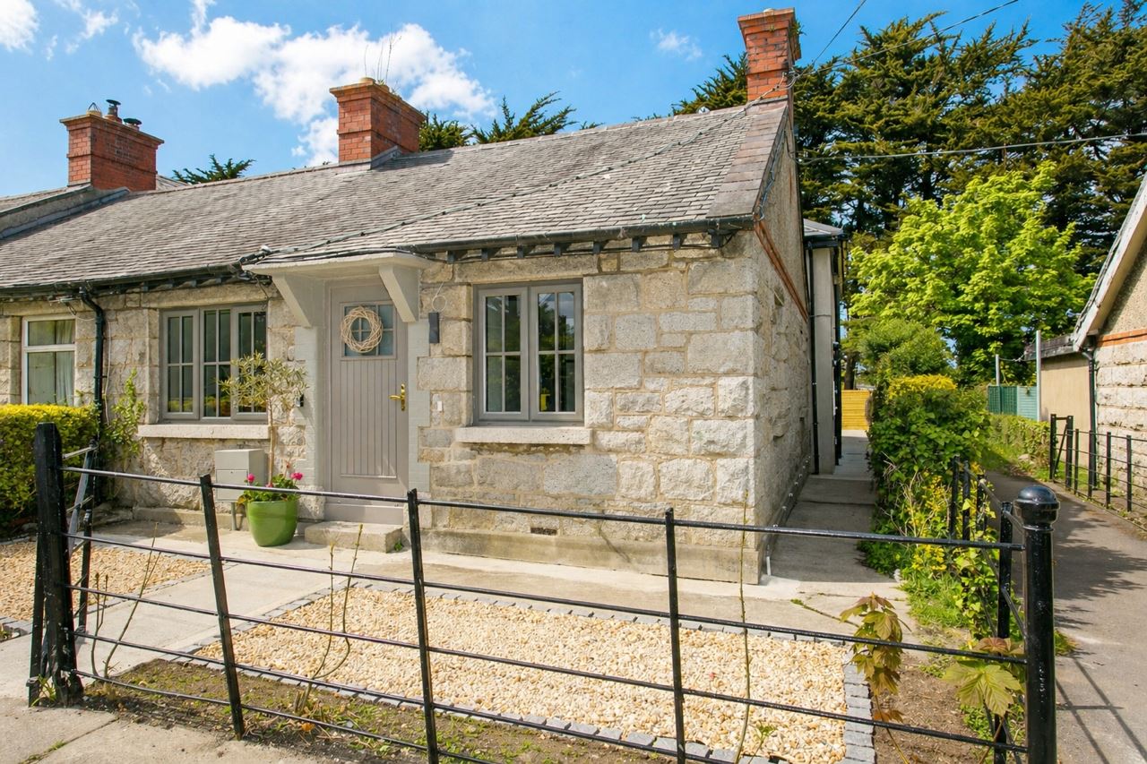 14 Drummartin Terrace, Goatstown, Dublin 14