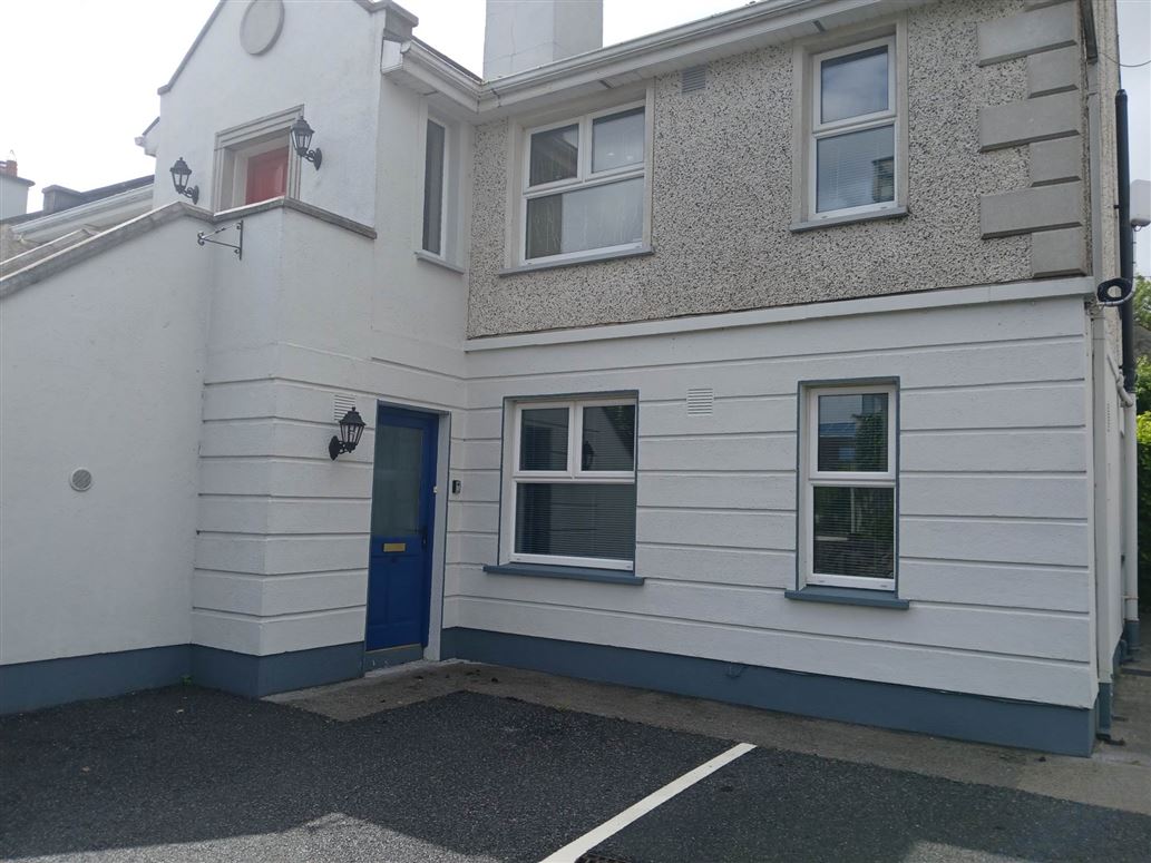 10 Furlong Grove, Spollanstown Road, Tullamore, County Offaly