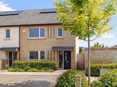 14 Saint Helens Chase, Adamstown, Lucan, Dublin