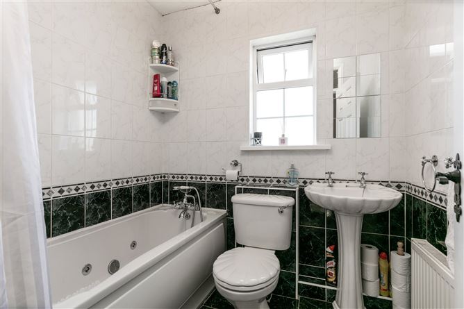96 Belvedere Grove, Coolcotts, Wexford Town