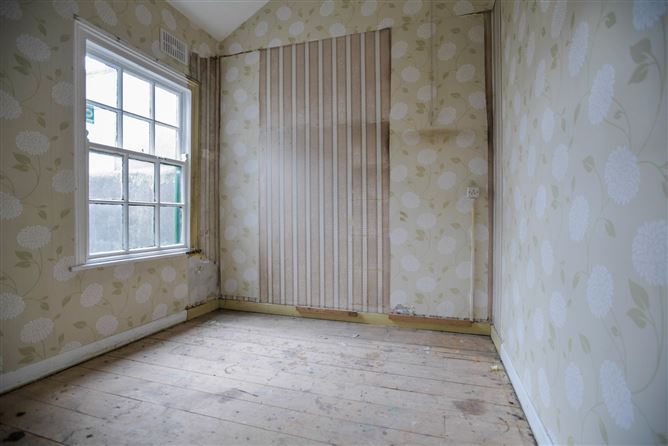 37 Coldwell Street, Glasthule, County Dublin