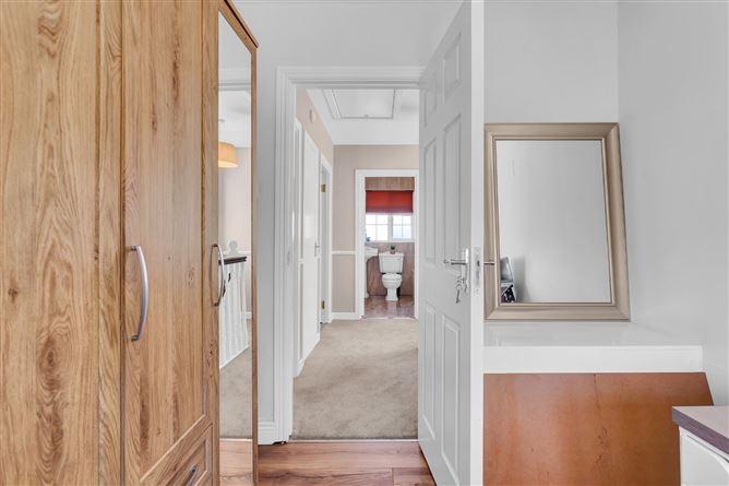 13 Mountain View, Blessington Rd, Naas, Co. Kildare
