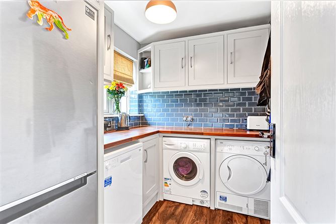 13 Mountain View, Blessington Rd, Naas, Co. Kildare