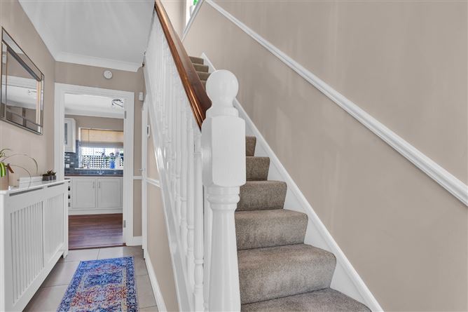 13 Mountain View, Blessington Rd, Naas, Co. Kildare