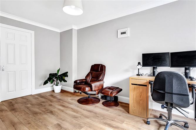 13 Mountain View, Blessington Rd, Naas, Co. Kildare