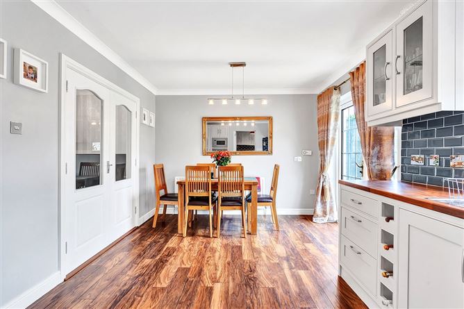 13 Mountain View, Blessington Rd, Naas, Co. Kildare
