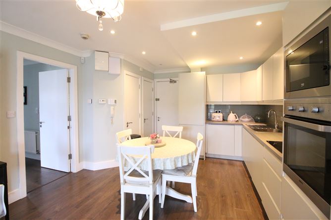 6 The Cedar, Cruagh Wood, Stepaside, Dublin 18