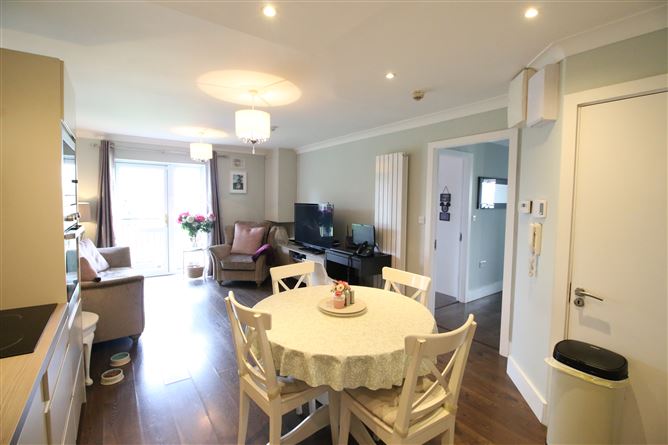 6 The Cedar, Cruagh Wood, Stepaside, Dublin 18