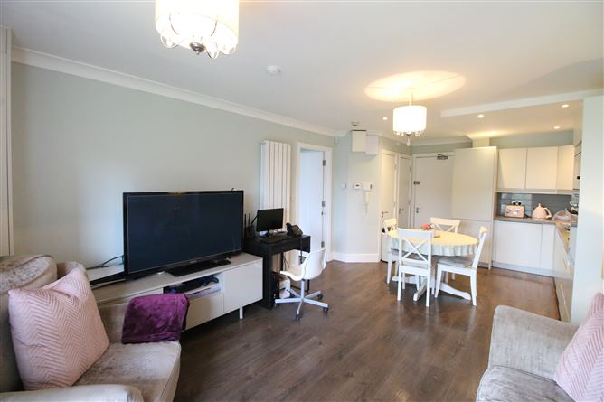 6 The Cedar, Cruagh Wood, Stepaside, Dublin 18