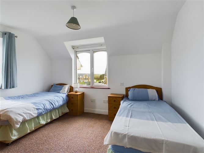 23A Moore Bay, Kilkee, Co. Clare