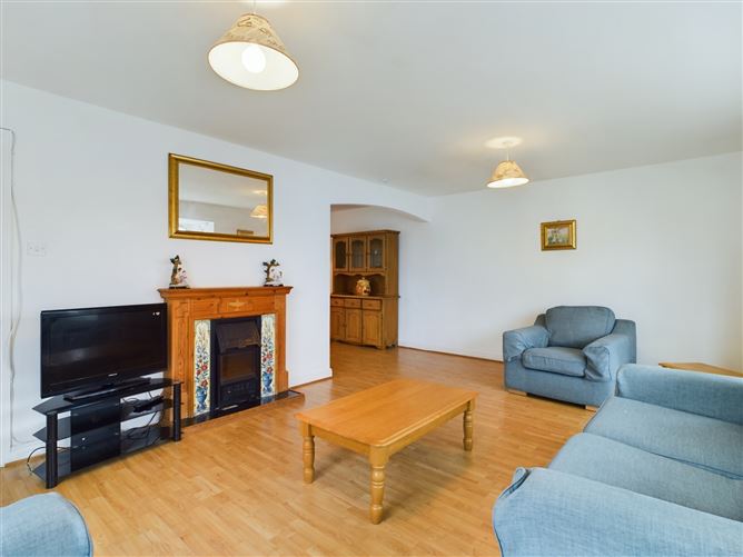 23A Moore Bay, Kilkee, Co. Clare