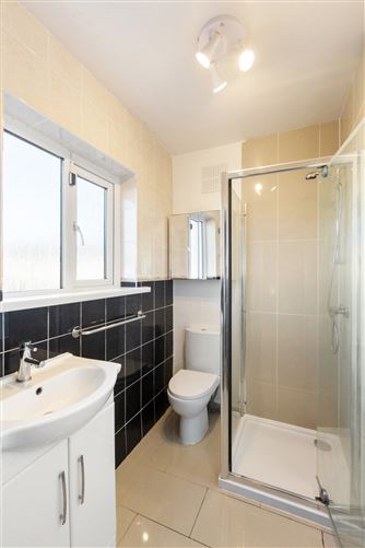 24 Elmbrook Walk, Lucan, Co. Dublin