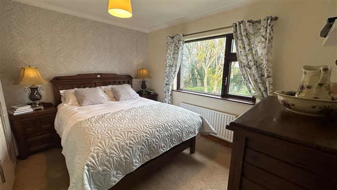 No. 34 Victoria Estate, Carrignafoy, Cobh, Co Cork , Cobh, East Cork
