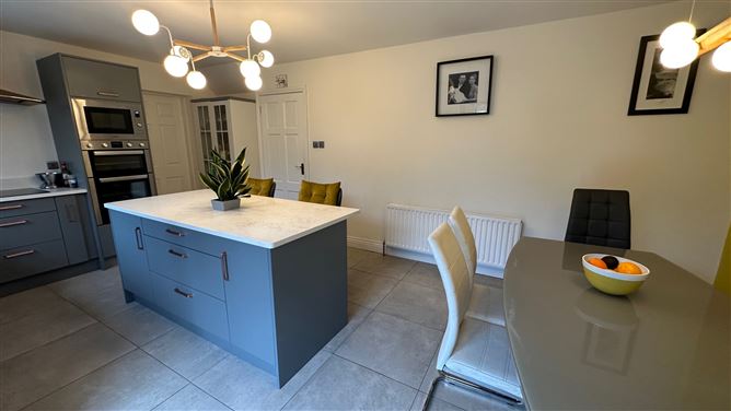 No. 34 Victoria Estate, Carrignafoy, Cobh, Co Cork , Cobh, East Cork