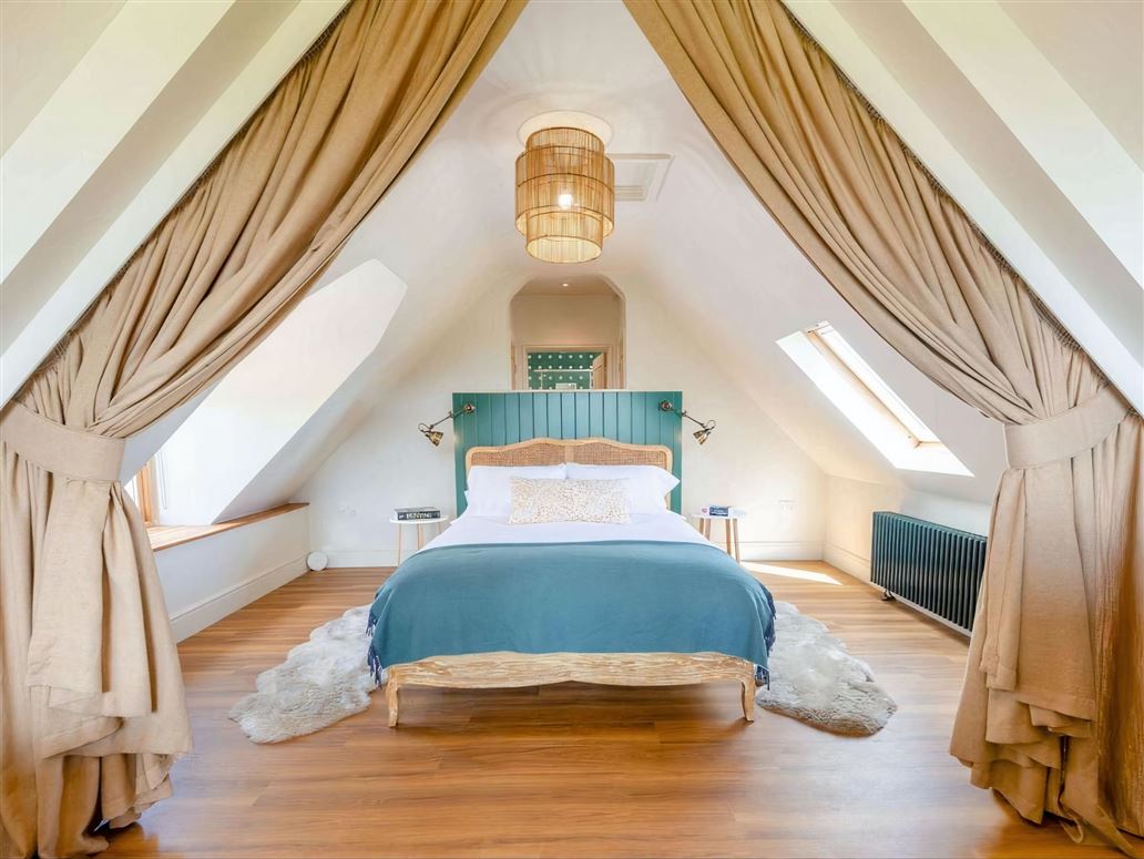 The Abode of Words,Hartley Mauditt,Hampshire,United Kingdom