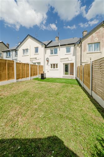 7 Carrowmore Drive, Knock, Mayo