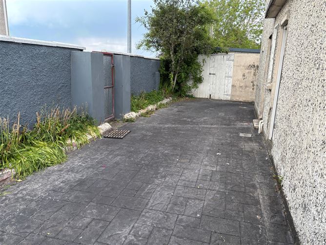 1 Ballyrickard Estate, Tralee, Kerry