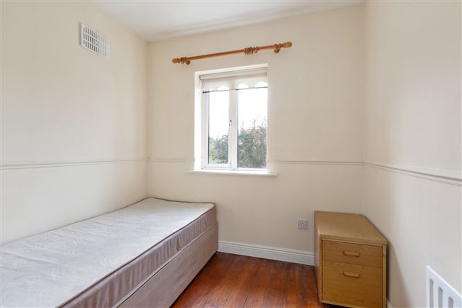 44 Castle Riada Avenue, Lucan, Co. Dublin