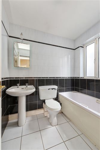 44 Castle Riada Avenue, Lucan, Co. Dublin