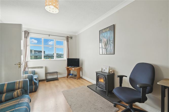 8 Gort Na Glaise, Sandy Road, Bohermore, Galway