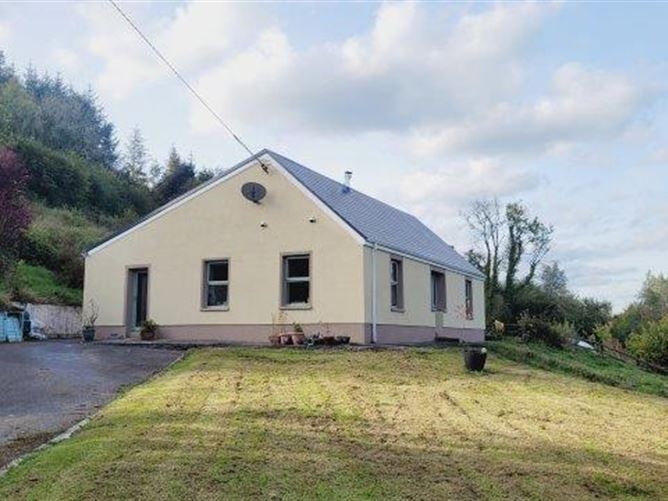 "Hazel Farm", Tullycooley, Dromahair, Leitrim