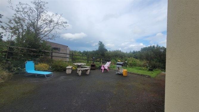 "Hazel Farm", Tullycooley, Dromahair, Leitrim