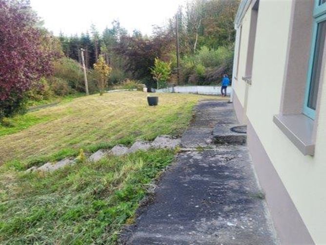 "Hazel Farm", Tullycooley, Dromahair, Leitrim