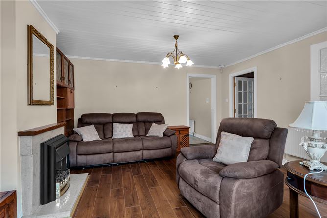 10 Saint Oliver Plunkett Avenue, Tinnahinch, Graiguenamanagh, Kilkenny, Co. Carlow