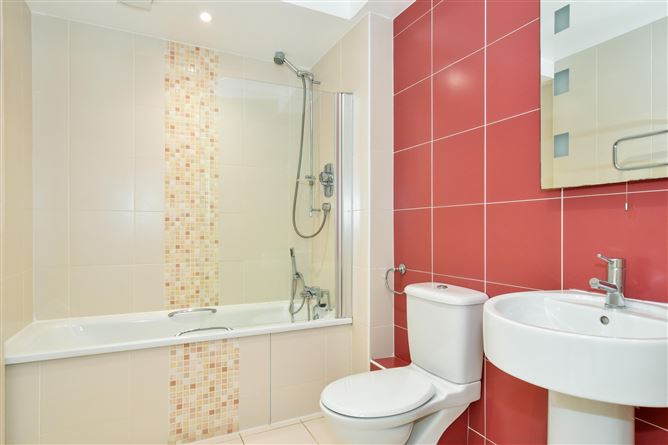 26 Cuirt Seoige, Bohermore, Galway