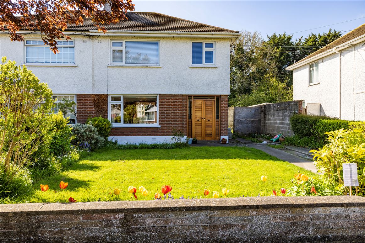 104 Santry Close, Santry, Dublin 9