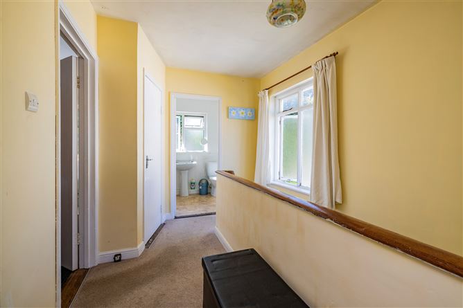 104 Santry Close, Santry, Dublin 9