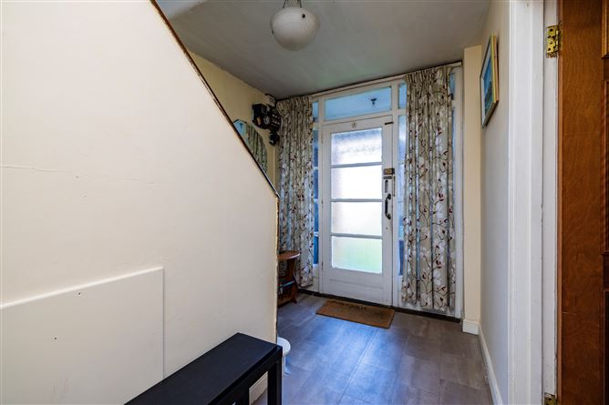 104 Santry Close, Santry, Dublin 9