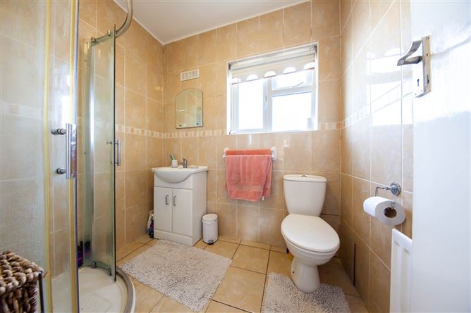 5 Moatfield Park, Dublin 5, County Dublin