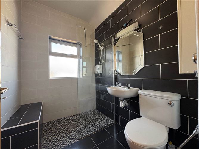 17 Comeragh Drive, Clonmel, County Tipperary