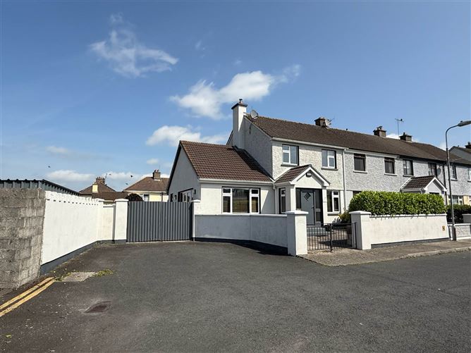 17 Comeragh Drive, Clonmel, County Tipperary