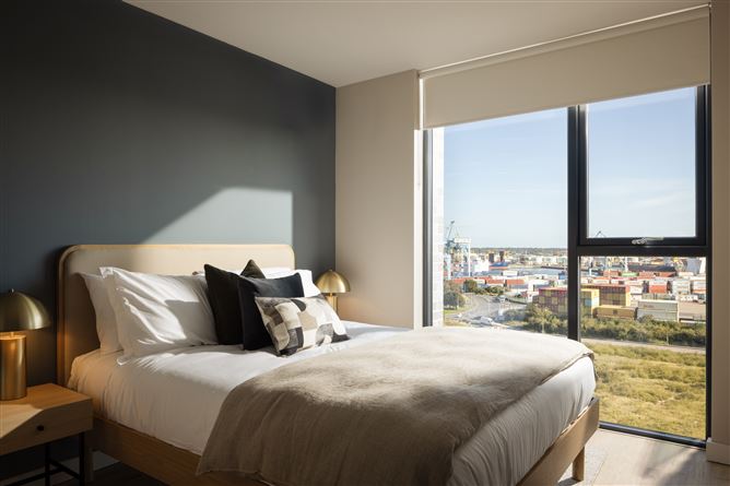 Glass Bottle Avenue, Sandymount, Dublin 4