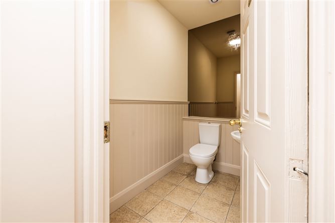 1A CARLINGFORD ROAD, Drumcondra, Dublin 9