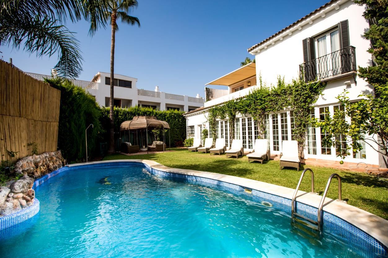 Marbella, Marbella Golden Mile, Casablanca, Spain