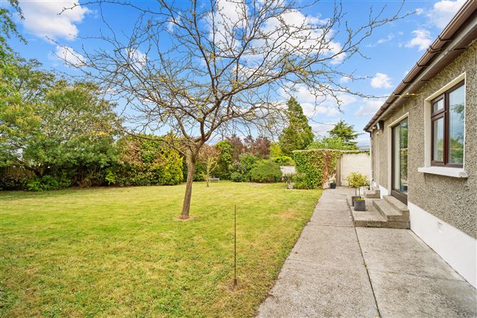 Photo 14 of 17 — 24 Cluny Grove, Killiney, County Dublin