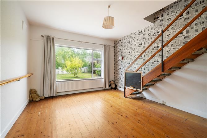 Photo 11 of 17 — 24 Cluny Grove, Killiney, County Dublin