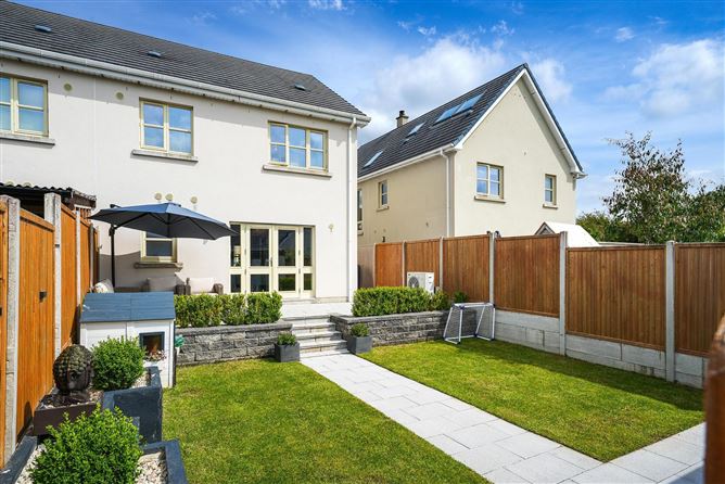Photo 27 of 31 — 50 The Avenue, Bellingsfield, Naas, Co. Kildare