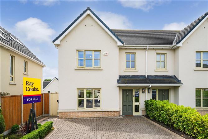 Photo 1 of 31 — 50 The Avenue, Bellingsfield, Naas, Co. Kildare