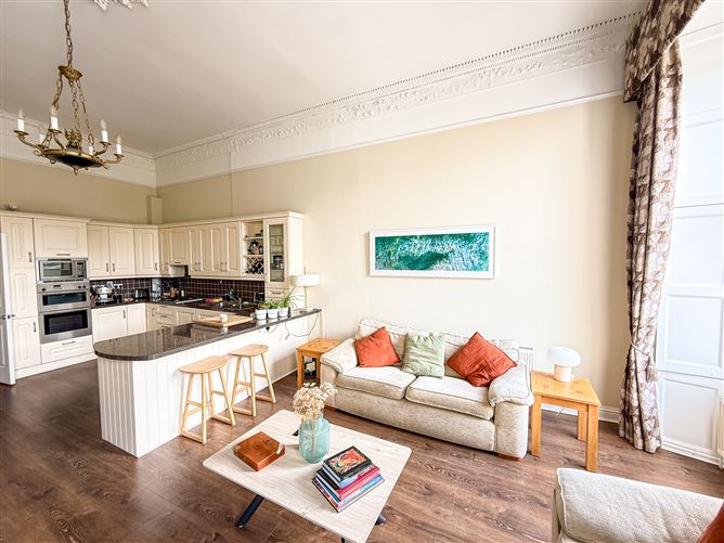10 Marlfield House, Cabinteely, Dublin 18