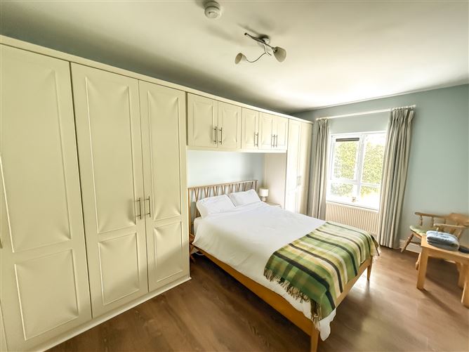 Photo 7 of 11 — 10 Marlfield House, Cabinteely, Dublin 18